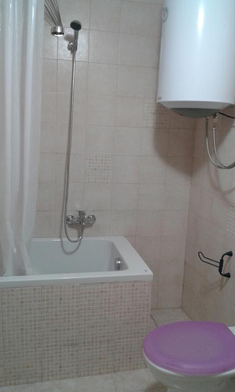 Monolocale Fronte Strada Napoli Centro Storico Villa Ngoại thất bức ảnh